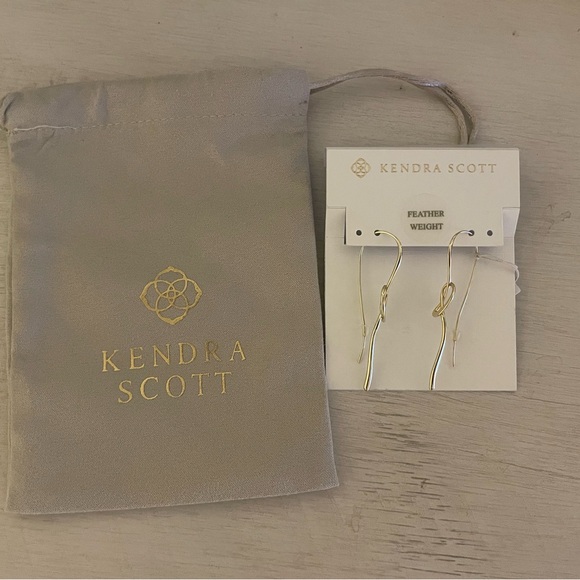 Kendra Scott Myles Threader Earrings in Gold Tone - Picture 1 of 3